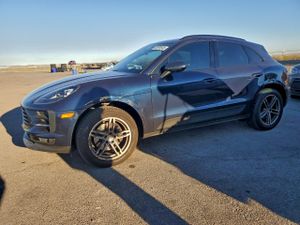Porsche Macan 2.0L 4 2020