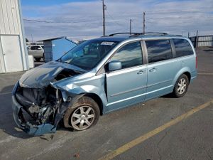 Chrysler Town & Country TOURING 3.8L 6 2010