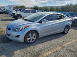 Hyundai Elantra GLS 1.8L 4 2012