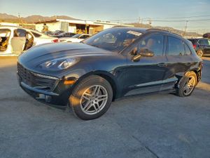 Porsche Macan 2.0L 4 2018