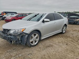 Toyota Camry L 2.5L 4 2014