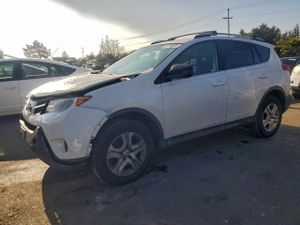 Toyota Rav4 LE 2.5L 4 2014