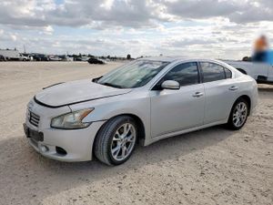 Nissan Maxima S 3.5L 6 2014