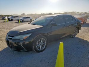 Toyota Camry LE 2.5L 4 2015