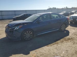 Hyundai Sonata SPORT 2.4L 4 2015