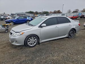Toyota Corolla BASE 1.8L 4 2010