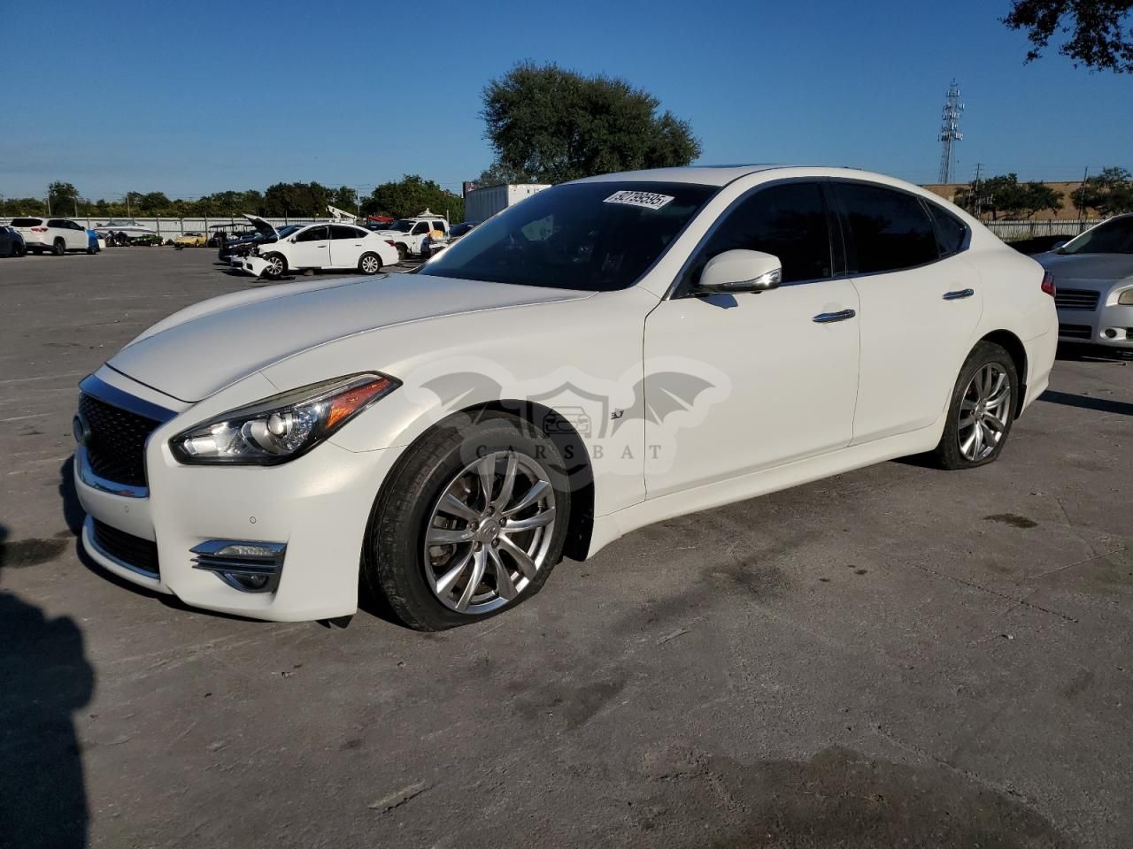 Infiniti Q70 3.7 3.7L 6 2015