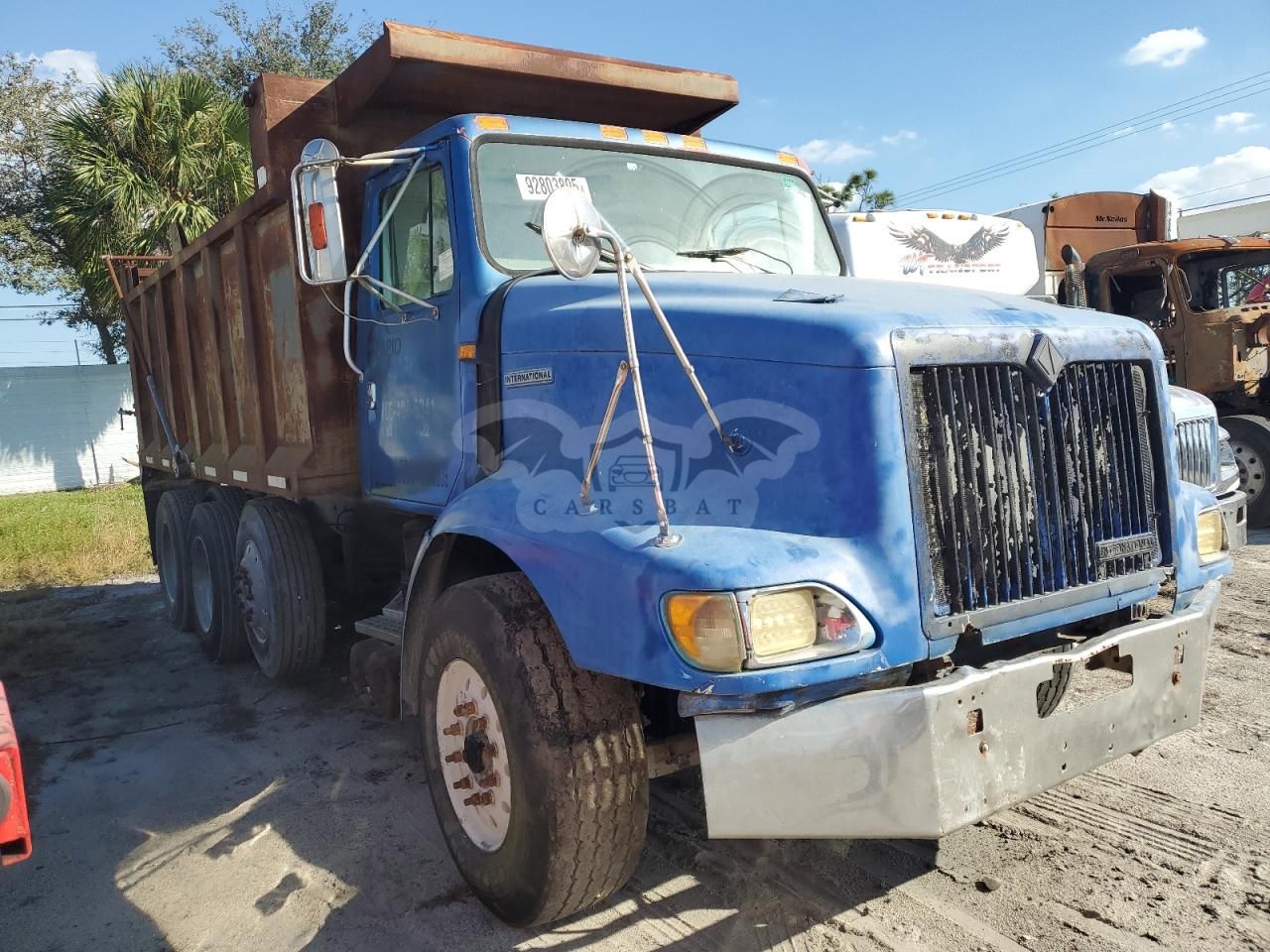 International 4700 / 4900 4700 6 1996