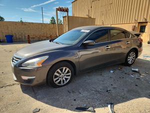Nissan Altima 2.5 2.5L 4 2015