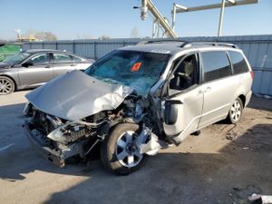 Toyota Sienna CE 3.3L 6 2006