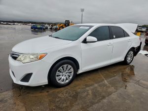Toyota Camry L 2.5L 4 2013
