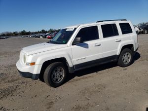 Jeep Patriot SPORT 2.4L 4 2012