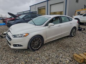 Ford Fusion SE 2.0L 4 2014