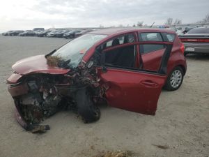 Nissan Versa S 1.6L 4 2015