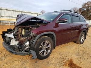 Toyota Highlander XLE 3.5L 6 2015