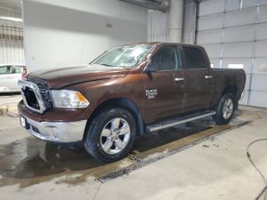 RAM 1500 SLT 5.7L 8 2013