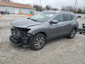 Nissan Rogue S 2.5L 4 2015