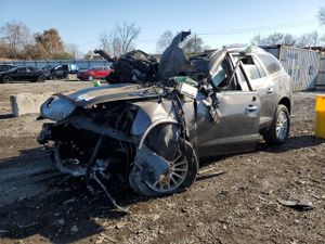 Buick Enclave CXL 3.6L 6 2011