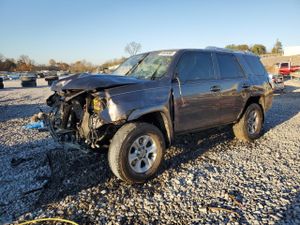 Toyota 4Runner SR5 4.0L 6 2014