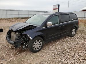 Chrysler Town & Country TOURING L 3.6L 6 2011