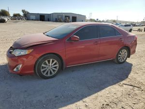 Toyota Camry BASE 2.5L 4 2012