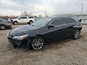 Toyota Camry LE 2.5L 4 2015