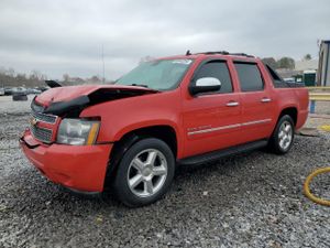 Chevrolet Avalanche LTZ 5.3L 8 2011