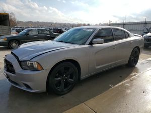 Dodge Challenger SXT 3.6L 6 2013