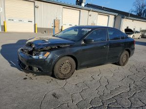 Volkswagen Jetta BASE 2.0L 4 2014