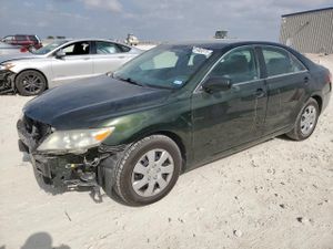 Toyota Camry BASE 2.5L 4 2011