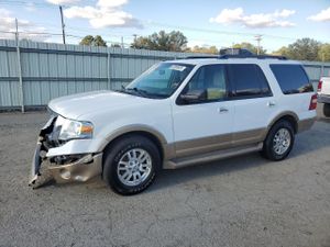 Ford Expedition XLT 5.4L 8 2013