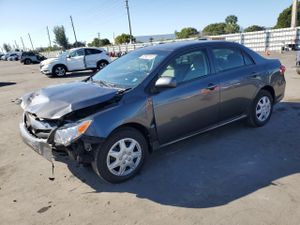 Toyota Corolla BASE 1.8L 4 2012