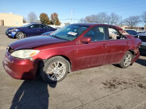Toyota Camry LE 3.0L 6 2004