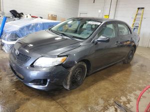 Toyota Corolla BASE 1.8L 4 2010