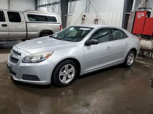 Chevrolet Malibu LS 2.5L 4 2013