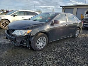 Toyota Camry BASE 2.5L 4 2012