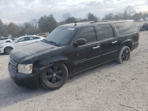 Chevrolet Suburban 5.3L 8 2007