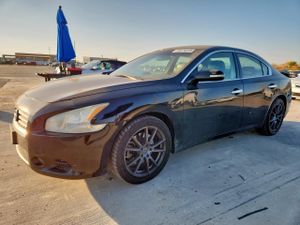 Nissan Maxima S 3.5L 6 2013
