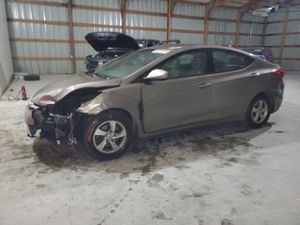 Hyundai Elantra SE 1.8L 4 2014
