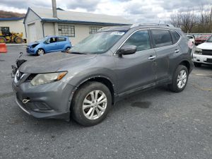 Nissan Rogue S 2.5L 4 2015
