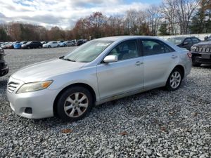 Toyota Camry BASE 2.5L 4 2011