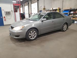 Toyota Camry LE 2.4L 4 2005