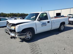Chevrolet Silverado 1500 C1500 4.8L 8 2005