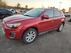 Mitsubishi Outlander ES 2.0L 4 2015