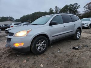 Chevrolet Traverse LS 3.6L 6 2011
