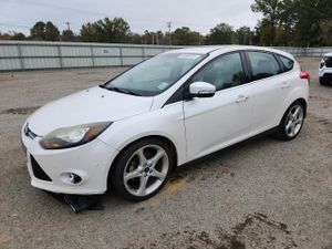 Ford Focus TITANIUM 2.0L 4 2013