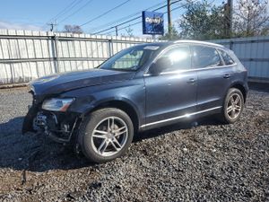 Audi Q5 PREMIUM PLUS 2.0L 4 2015