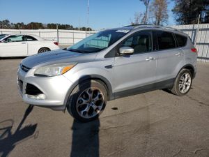 Ford Escape TITANIUM 2.0L 4 2014