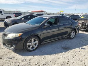 Toyota Camry L 2.5L 4 2013