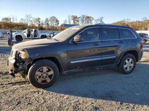 Jeep Grand Cherokee LAREDO 3.6L 6 2012